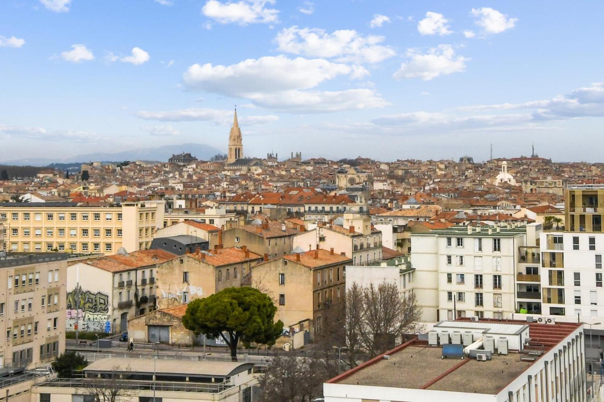 Jost Hostel Montpellier Centre St Roch מראה חיצוני תמונה